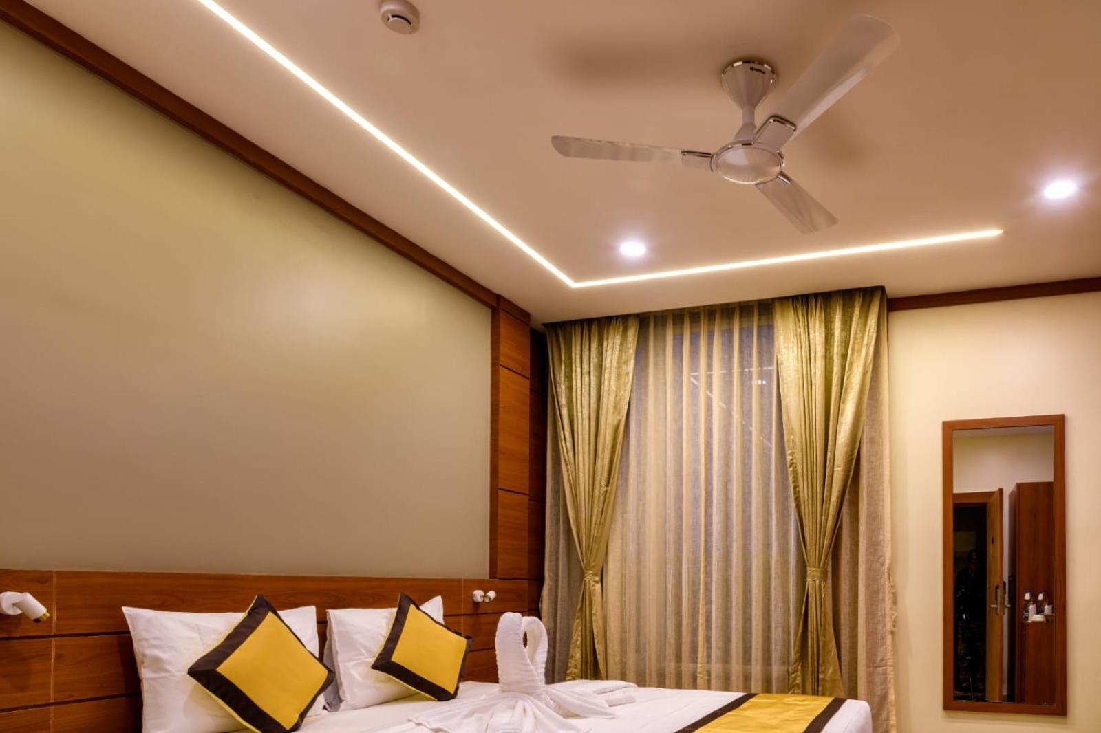 Rs Regal Inn-Deoghar Ngoại thất bức ảnh