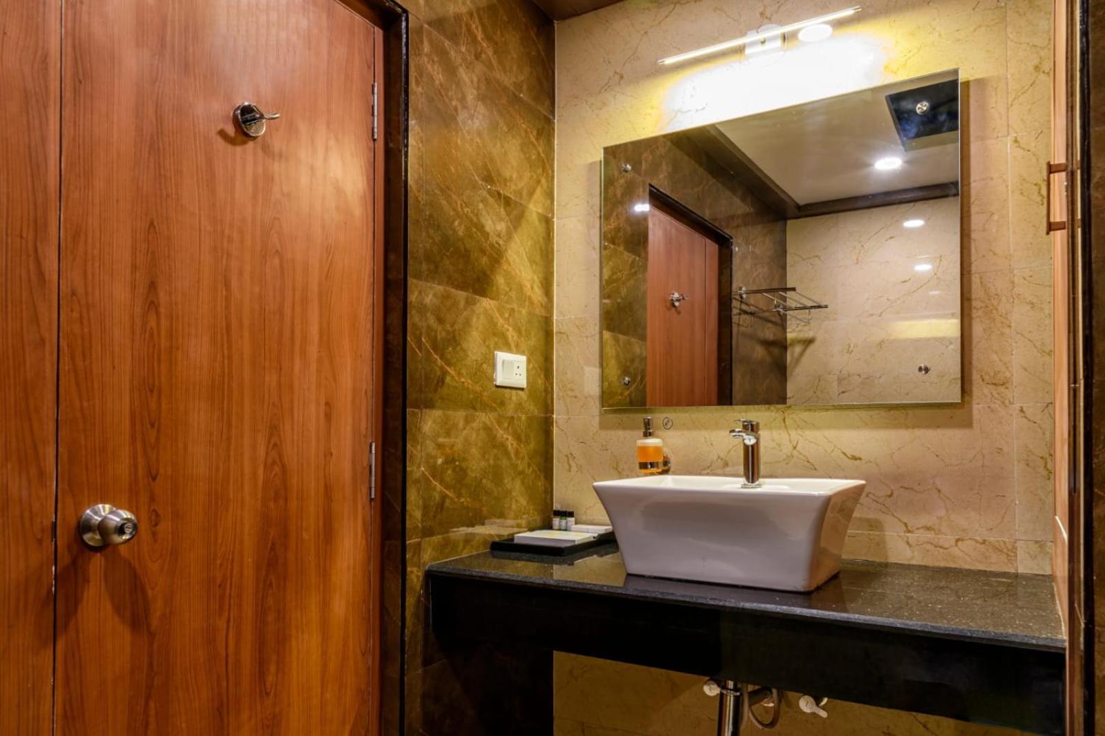Rs Regal Inn-Deoghar Ngoại thất bức ảnh