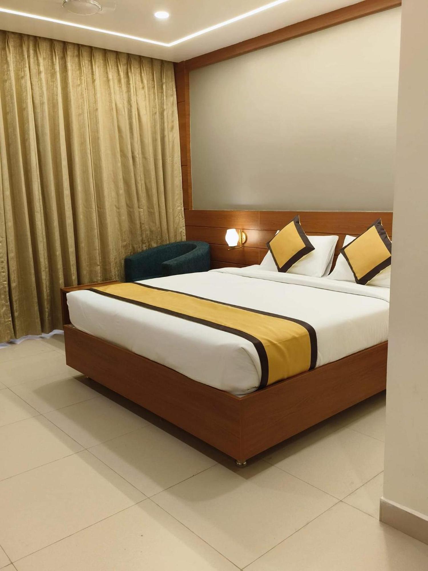 Rs Regal Inn-Deoghar Ngoại thất bức ảnh
